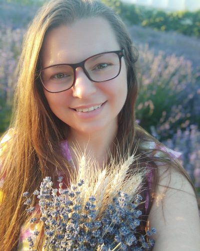 FARKAS ISABELLA